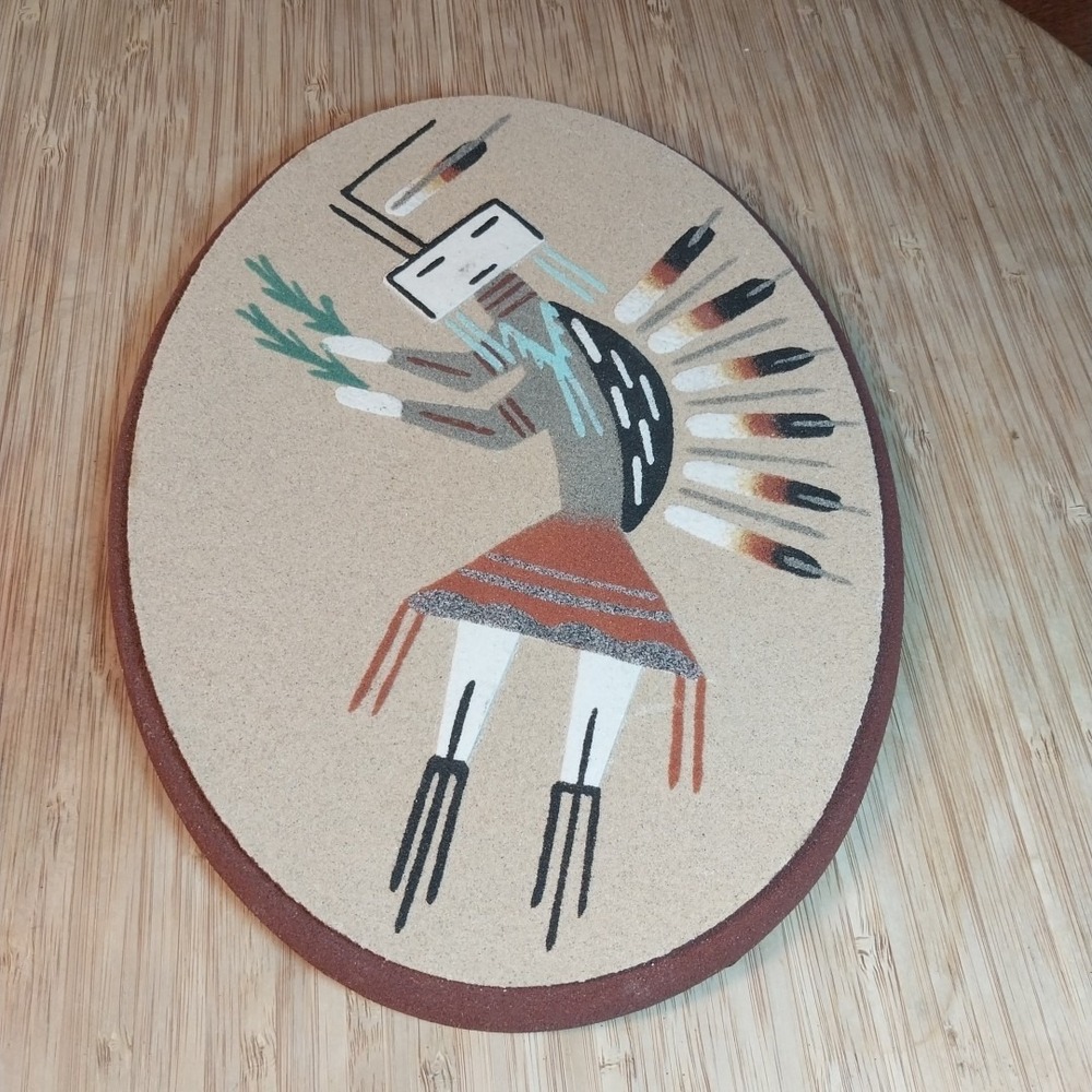 Navajo Sand Painting Signed Native American Sand Art Wall Decor Oval 9x7" READ - Picture 6 of 14